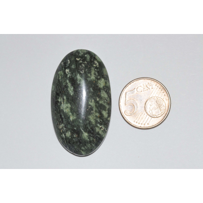 Jade (Nefriet) - oval (2)